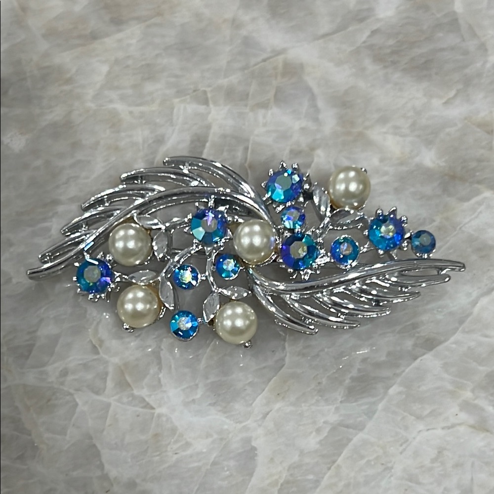 Vintage Lisner Blue Aurora Borealis AB Rhinestone Floral Brooch